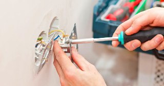 Электромонтажные работы Новокуйбышевск цена 465 руб Электрика под ключ